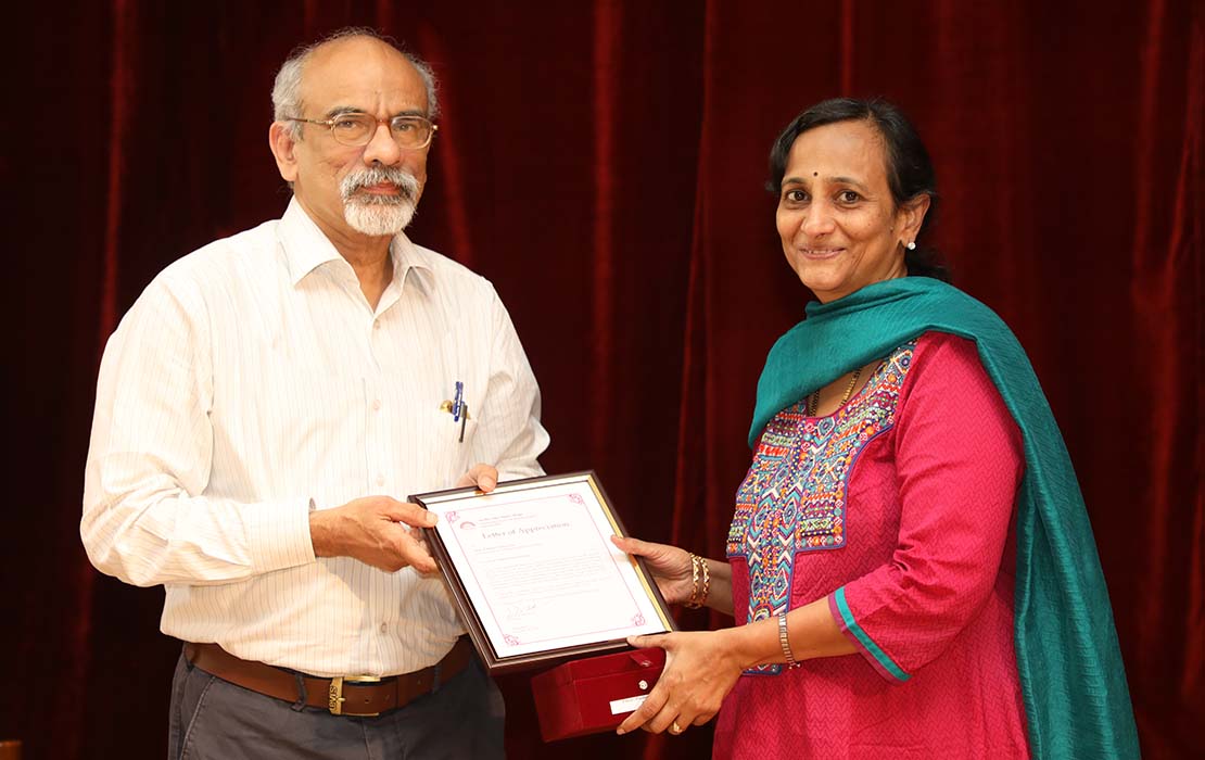 Prof. Padmini Srinivasan, faculty from the Finance & Accounting area, on completing 10 years as IIMB’s faculty member.