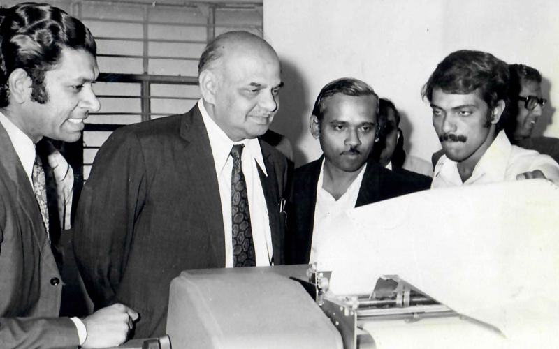 Students from PGP batch 1978-1980 dressed up for Convocation.