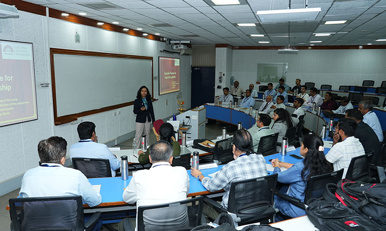 Prof. Deepti Ganapathy leads valedictory session on Executive Presence for Impactful Leadership