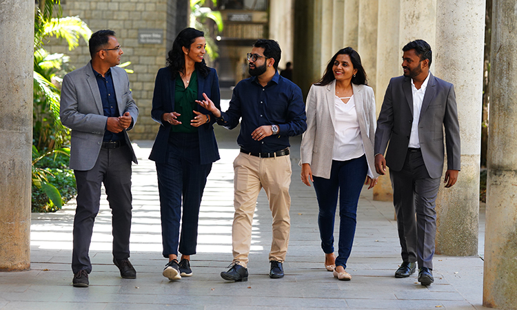 IIMB Students at campus