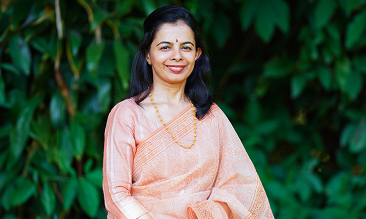 Prof. Deepti Ganapathy co-authors study on climate and health coverage published in The Lancet Planetary Health