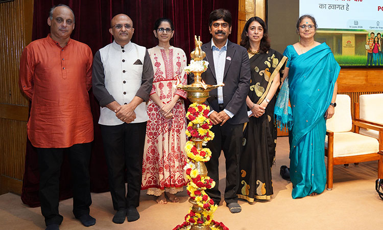 IIMB honours Distinguished Alumni at PGP & PGPBA reorientation ceremony