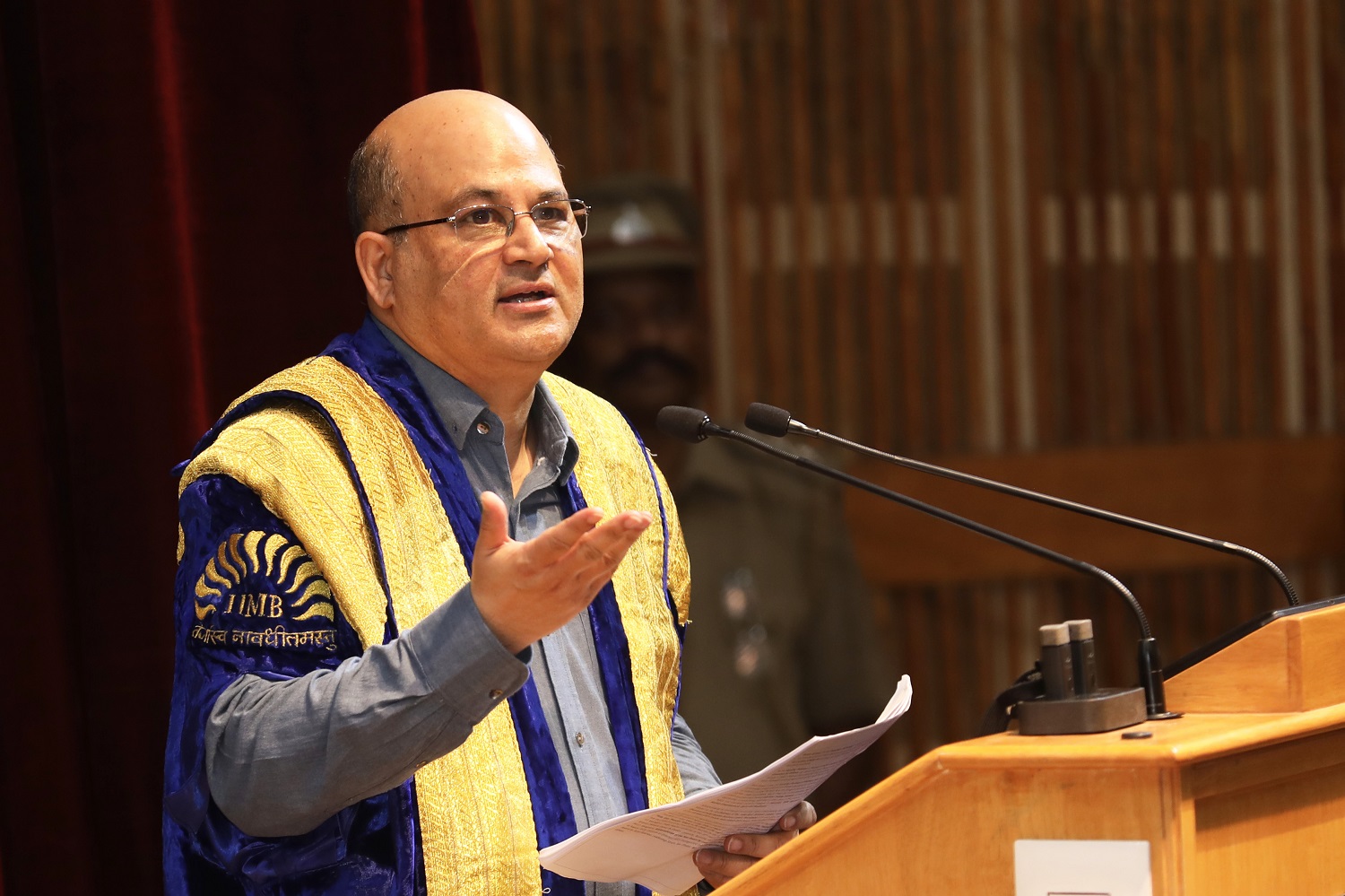 Prof. Rishikesha T Krishnan, Director, IIMB, presentgs his report at the convocation.