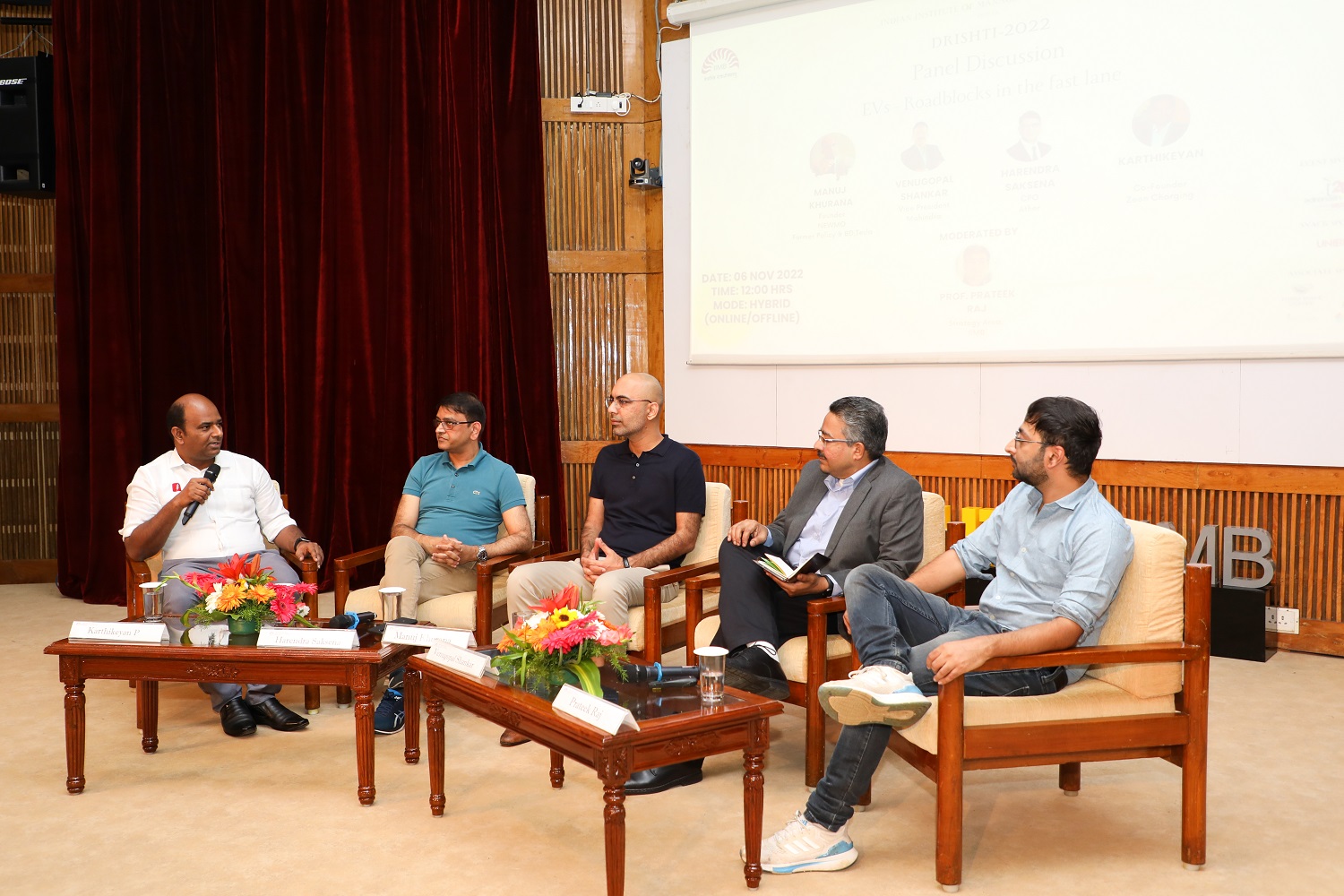 (L-R) Karthikeyan P, Co-Founder, Zeon Chargin; Harendra Saksena, CPO, Ather; Manuj Khurana, Founder, Newmo, Former Head of Policy and BD, Tesla India; Venugopal Shankar, VP, Mahindra, at the panel discussion on Evs - Roadblocks in The Fast Lane at Drishti 2022.