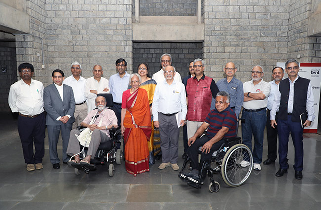 IIMB alumni raise INR 2 crore; dedicate classroom on campus to faculty member