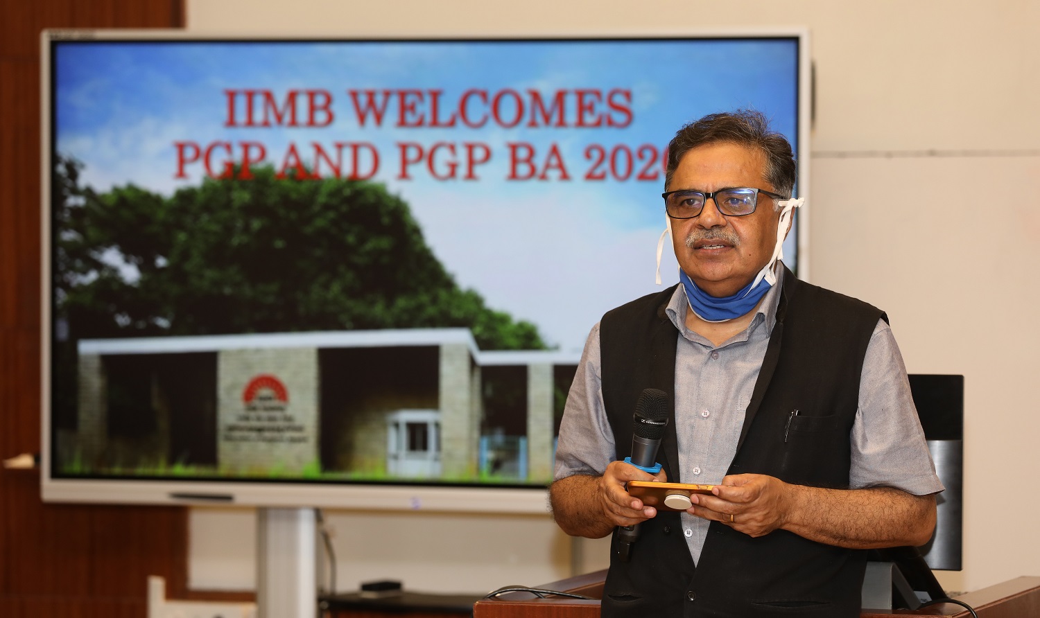 Prof. Abhoy K Ojha, Dean, Academic Programmes, offers an overview of the programme.