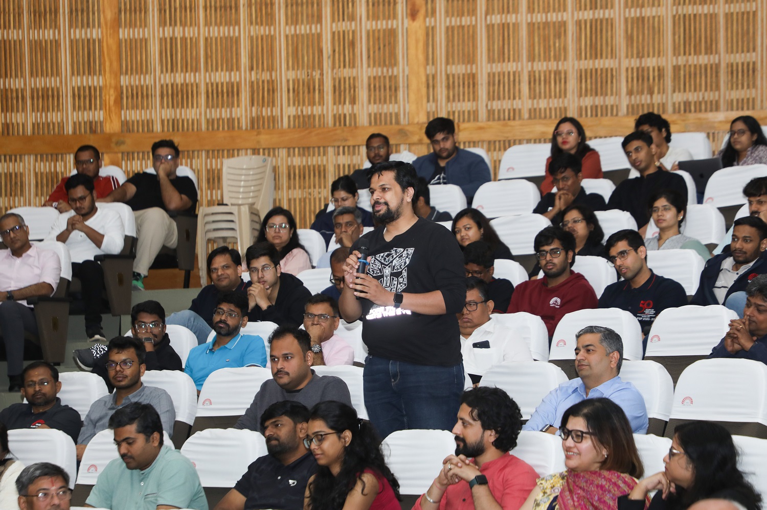 Prof. Michael Spence’s talk was followed by a Q&A session. 