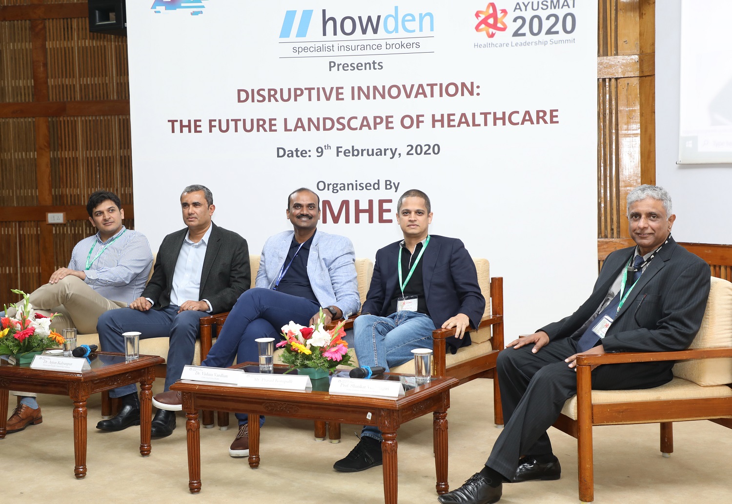 Prof. Shankar Venkatagiri, Programme Director, General Management Programme for Healthcare Executives at IIMB, moderates the panel discussion on ‘Digital Innovations in Healthcare’. (L-R) Dr. Dhruv Joshi, Co-founder, Cloudphysician; Dr. Arjun Kalyanpur, Director and Founder, Teleradiology Solutions; Dr. Vishnu Vardhan, COO, DayToDay Health; Prasad Kompalli, Co-founder and CEO, Mfine,  and Prof. Shankar Venkatagiri.