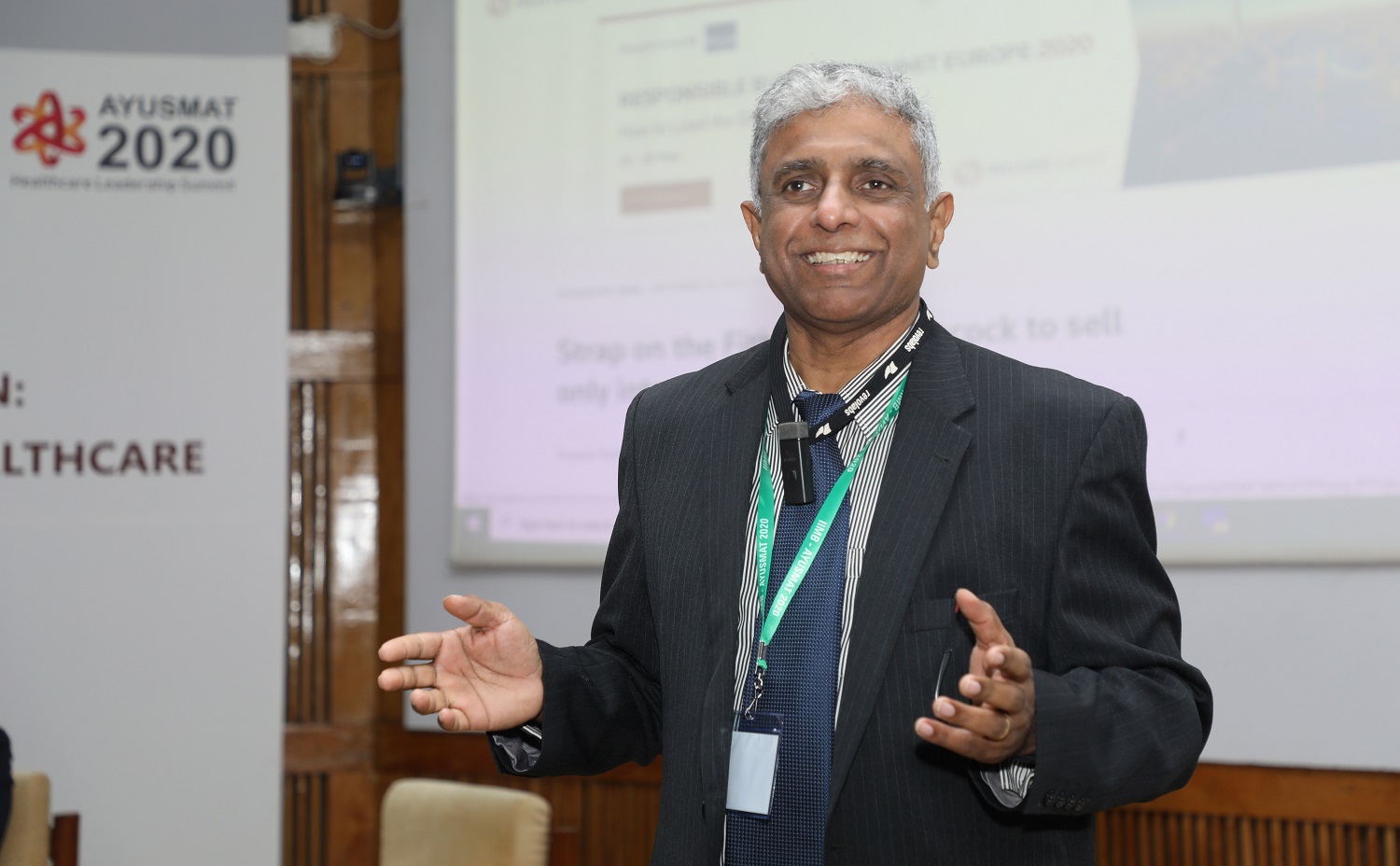 Prof. Shankar Venkatagiri, Programme Director, GMHE, introduces the programme to the audience.