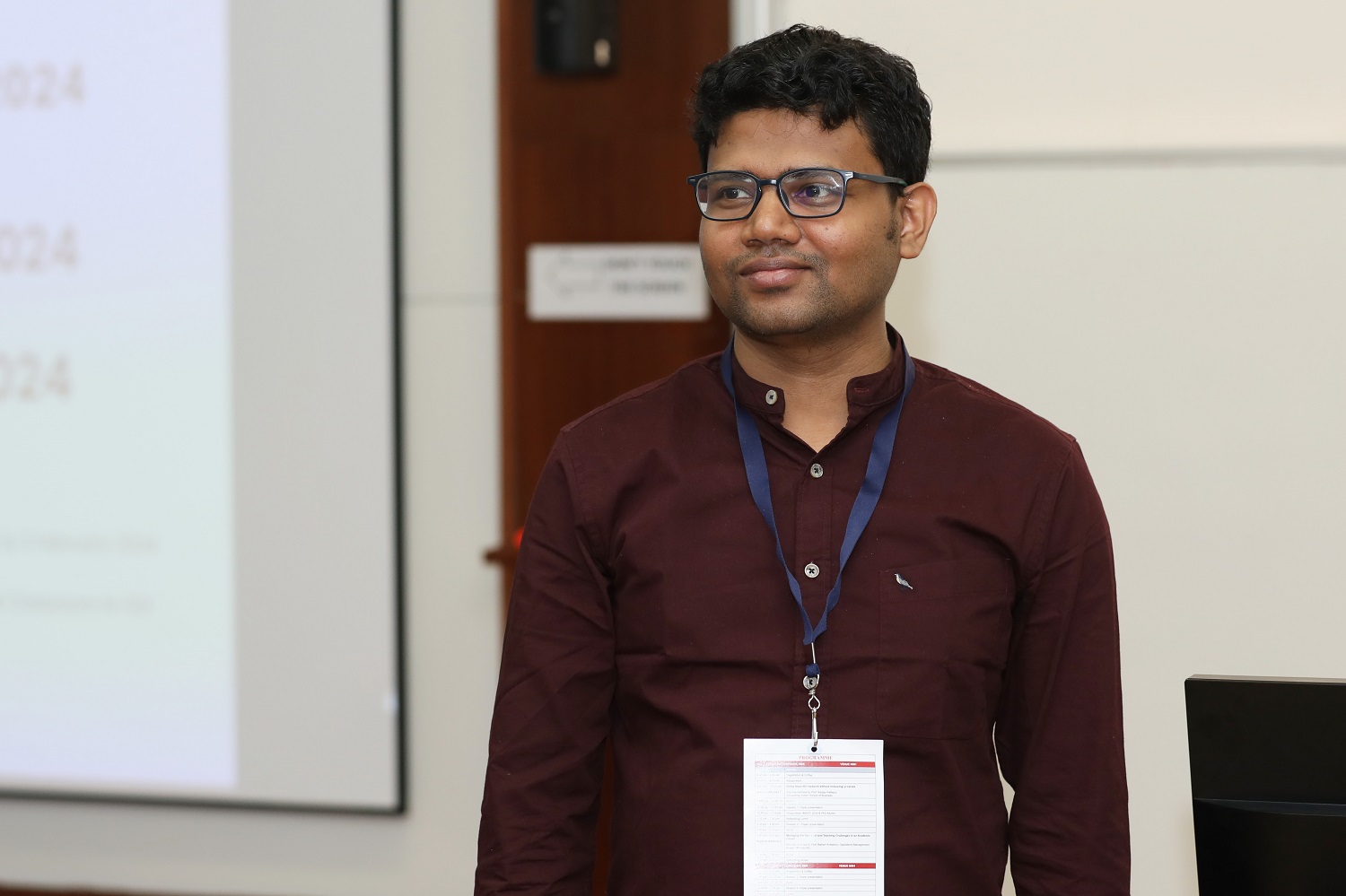 Biswa Prakash Jena, Birla Global University, Bhubaneswar, presents his paper titled, ‘Can developmental ideals help employees overcome the negative impact of job content plateau on career commitment?’, at the IMR Doctoral Conference, at IIMB on 3rd February 2024.