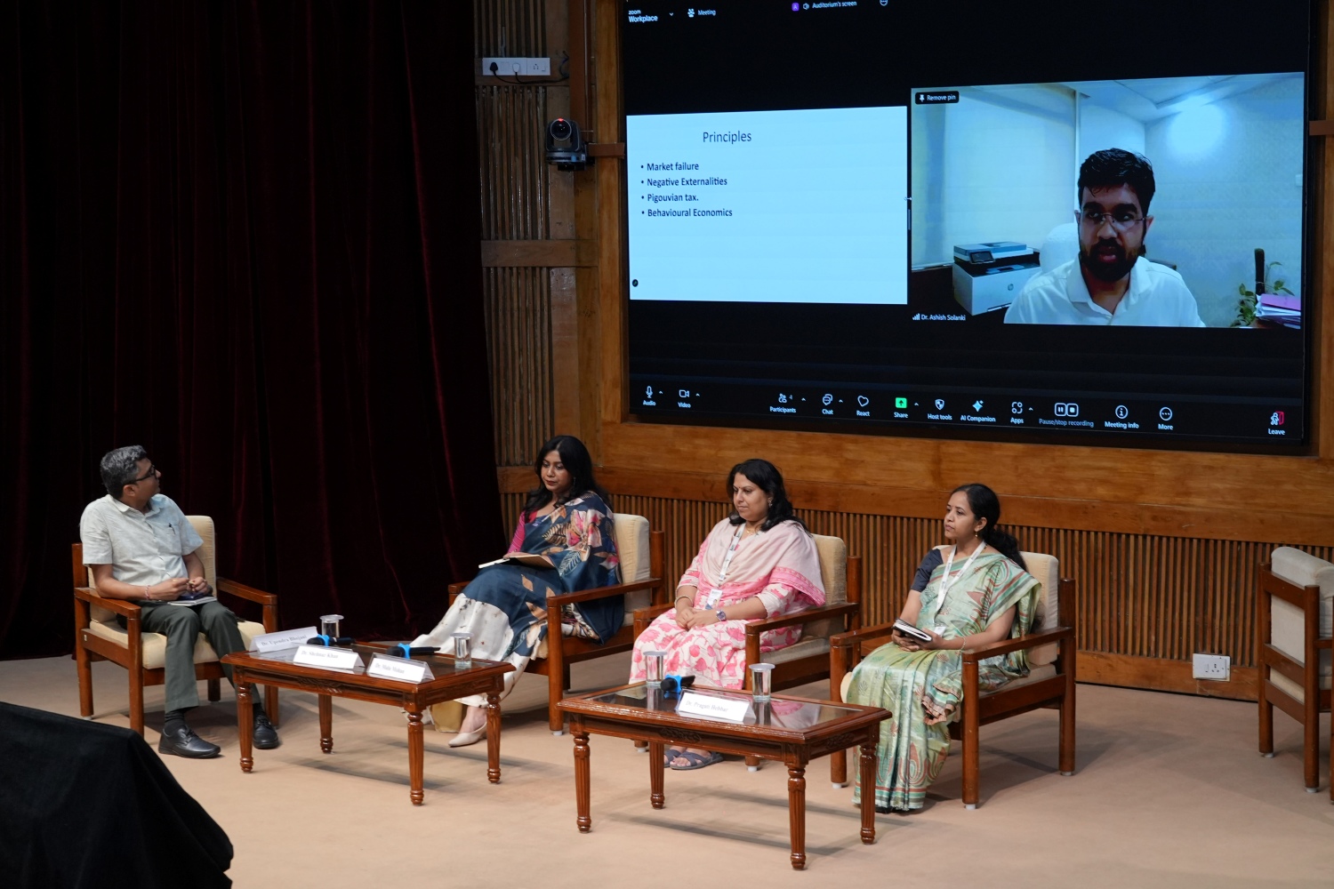 (L–R): Dr. Upendra Bhojani, Senior Fellow and Centre Lead, Centre for Commercial Determinants of Health, Institute of Public Health (IPH) Bengaluru (Moderator); Dr. Shehnaz Khan, Researcher, Public Health Foundation of India; Dr. Malu Mohan, Assistant Professor, Institute of Public Health (IPH) Bengaluru; Dr. Pragati Hebbar, Dean, T. T. Narasimhan School of Advanced Studies, Institute of Public Health (IPH); and Dr. Ashish Solanki, Deputy Commissioner of Income Tax, Ministry of Finance, Government of India (joining virtually), participate in Session 4: Panel on Commercial Determinants of Oral Health, discussing how commercial forces, industry practices, and public policy shape oral health outcomes and health equity.