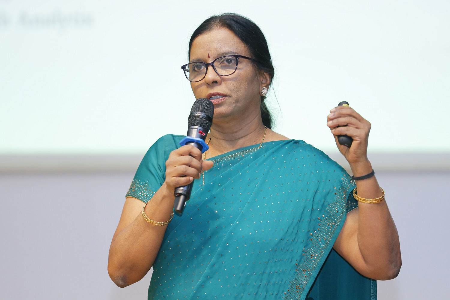 Dr. Geetha Manjunath, Founder, CEO & CTO, Niramai Health Analytix, spoke on “Taking an idea to a Product in Health diagnostics”.