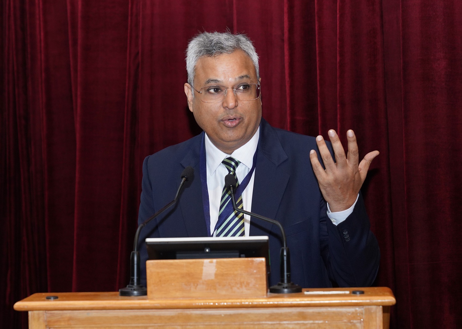 Dr. Saurabh Garg (IAS), Secretary, Ministry of Statistics and Programme Implementation, GoI, delivers the opening remarks.