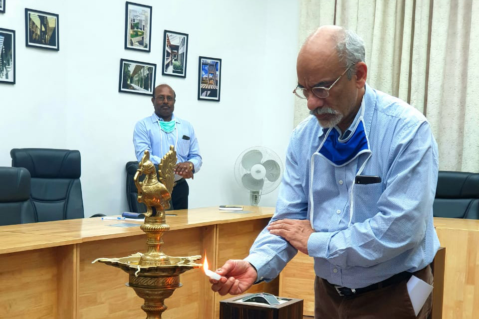 Prof. G Raghuram, Director, IIM Bangalore, lighting the lamp during the EPGP 2020-21 Inauguration on May 06, 2020