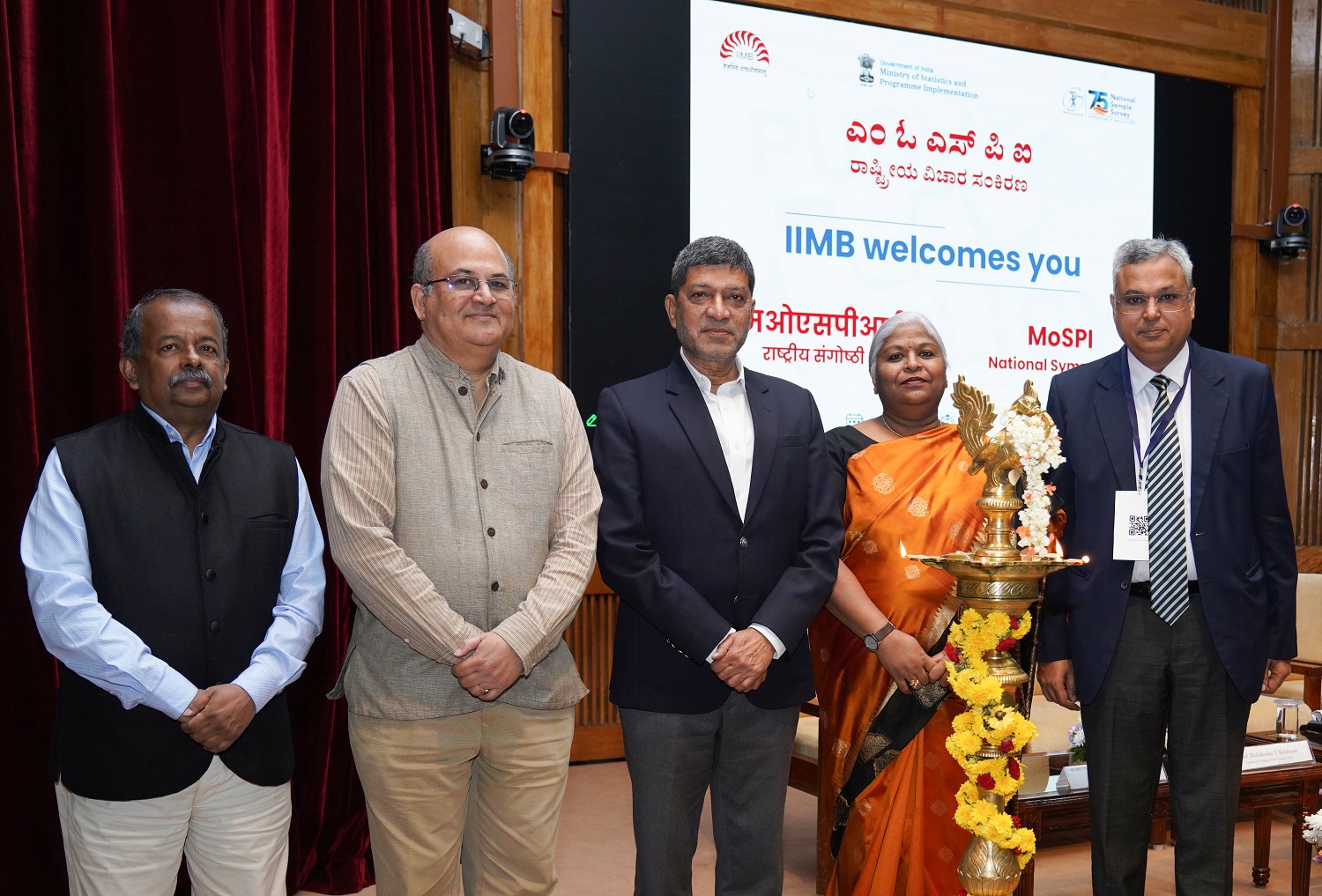 (L-R): Prof. Gopal Naik, Chairperson, Senior Fellow and Jal Jeevan Mission Chair Professor at the Centre for Public Policy, IIMB; Prof. Rishikesha T Krishnan, Professor In-charge, New Campus and faculty of the Strategy area, IIMB; Dr. Ashok Dalwai (Retd. IAS), Chairman, Institute for Social and Economic Change; Ms. Geeta Singh Rathore, Director General, National Sample Survey, and Dr. Saurabh Garg (IAS), Secretary, Ministry of Statistics and Programme Implementation, during the inauguration of the symposium.