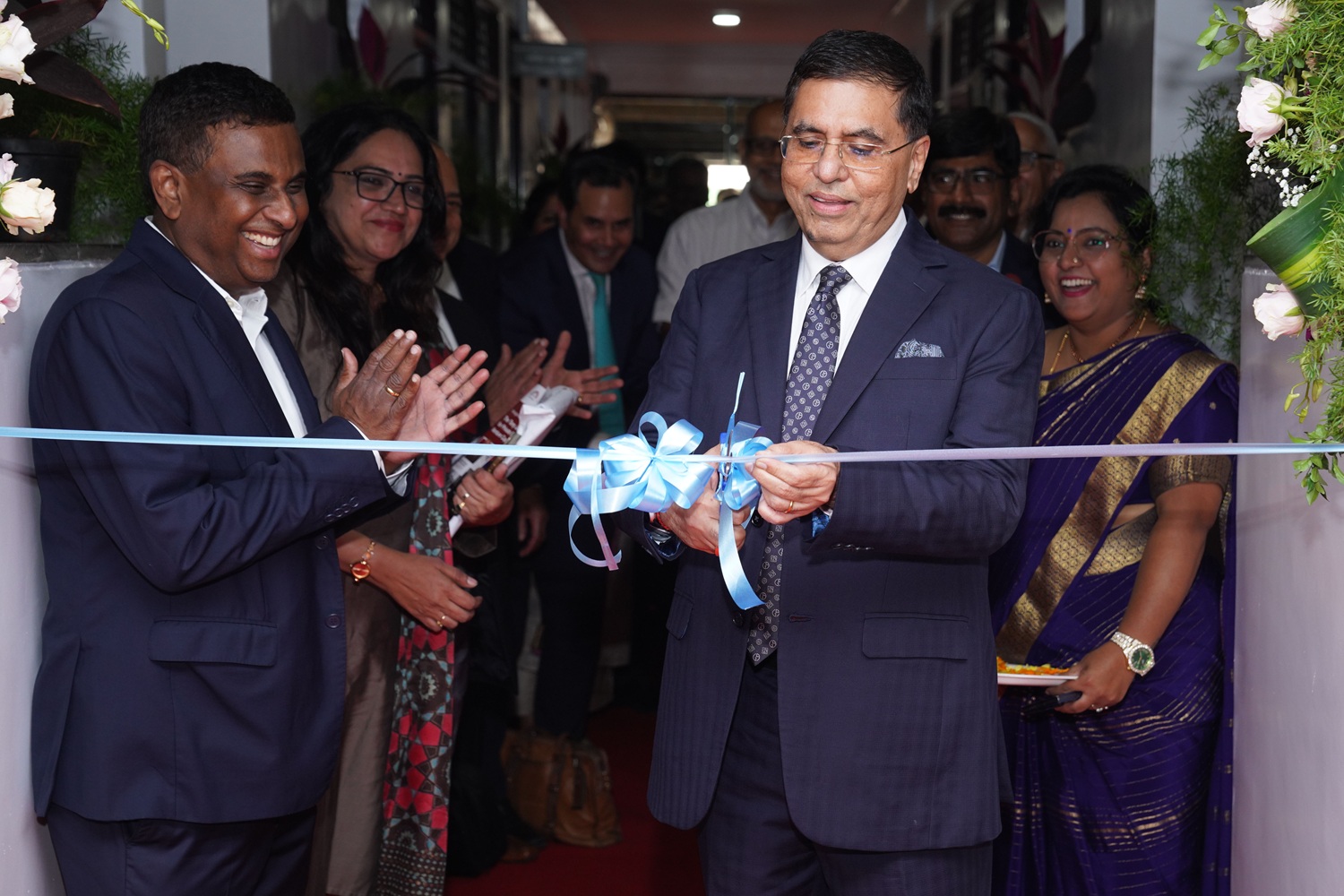 Mr. Sanjiv Mehta - Executive Chairman, L Catterton India and former CEO & Chairman, HUL, inaugurated the office of the Tony James Centre for Private Equity and Venture Capital at IIMB.