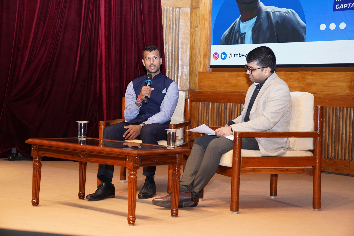 (L-R) Mayank Agarwal, Indian cricketer and captain of the Karnataka State Cricket Team, shared leadership lessons in ‘Beyond the Boundary,’ moderated by Prof. Soudeep Deb, Chairperson, Decision Sciences, IIMB.