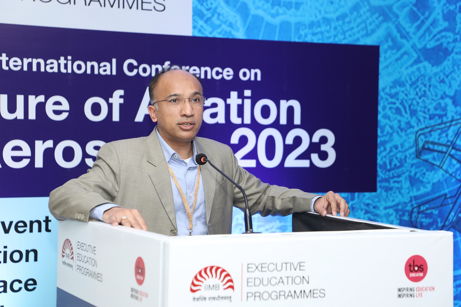 Mr. Anshul Gupta, Managing Director - Travel Industry, Accenture - Advanced Technology Centers in India, speaks on 'Application of Biometrics, AI and Identity Management – Key to Evolving Efficiency for both Passengers & Airports'.