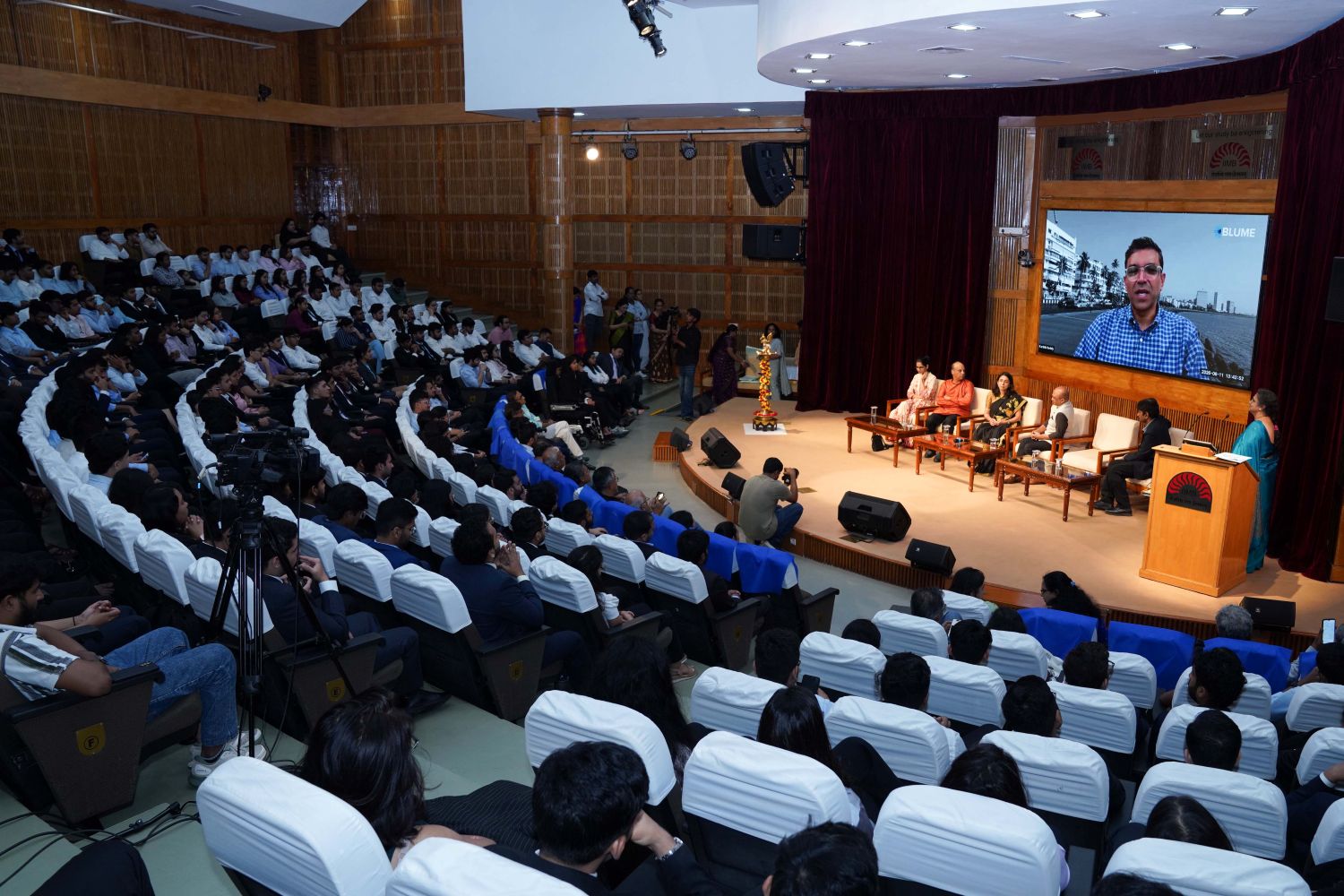 Karthik B. Reddy, PGP 1996, Co-founder and Managing Partner, Blume Ventures, addresses the gathering virtually and shares insights from his entrepreneurial journey while reflecting on the enduring impact of his IIMB experience.