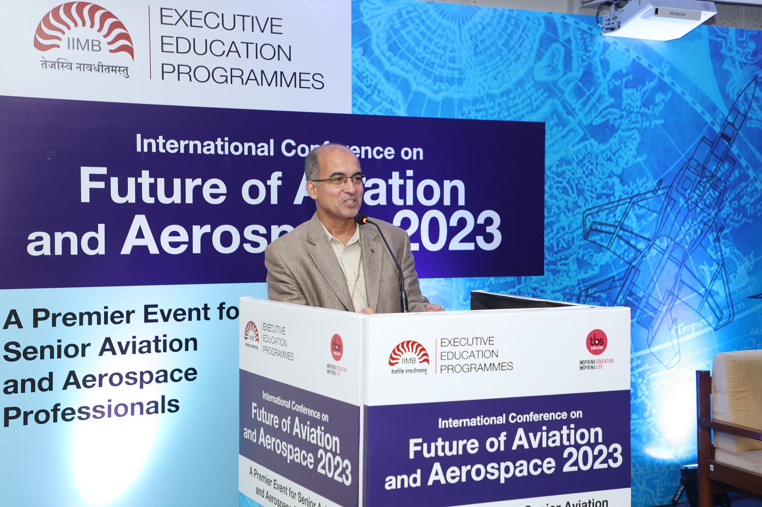 Mr. Rajeev Hundekar, Founder & CEO, Preusse Powertrain Innovations Pvt. Ltd., spoke on 'Future of Technology in Aerospace: Start-ups and Make in India Policy' at FOAA 2023.