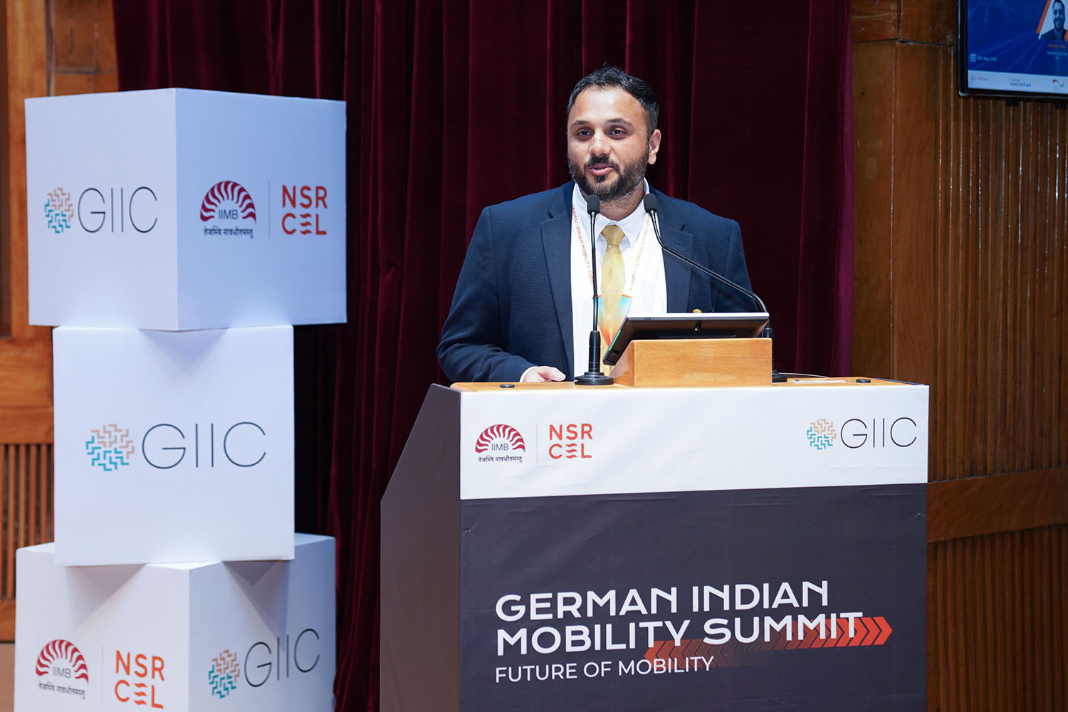 Siddharth Bhasin, Managing Director, GIIC, delivers the welcome address at the German Indian Mobility Summit 2026 at IIM Bangalore, on 26th May 2026. The summit was hosted jointly by NSRCEL and the German Indian Innovation Corridor.