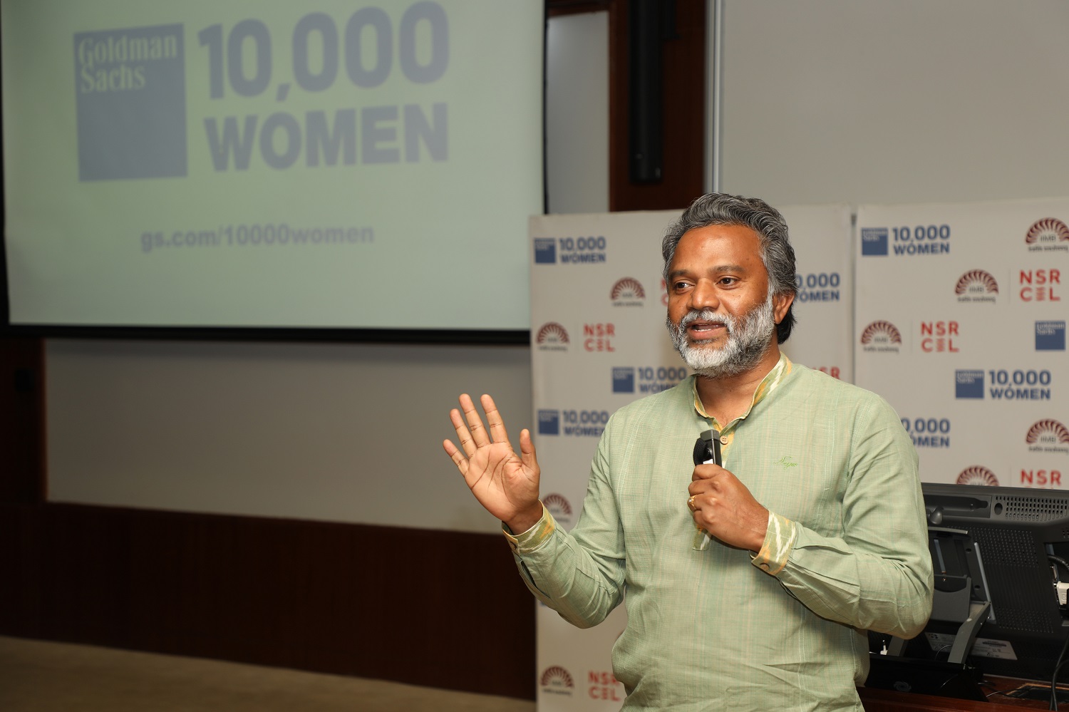 Nagaraja Prakasam, Impact/Angel Investor and Mentor, addresses the women entrepreneurs from the 10,000 Women Program.