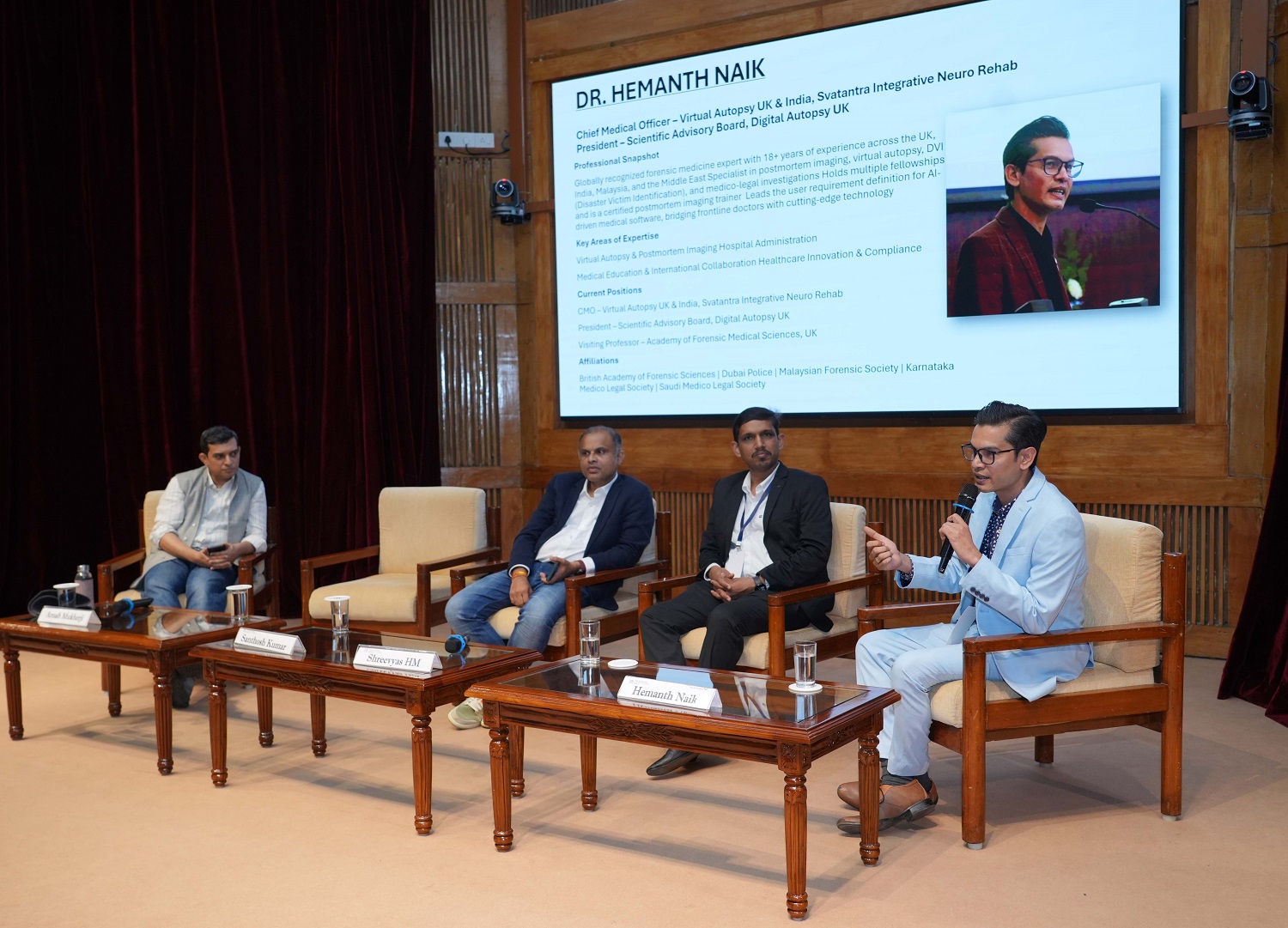 (L-R) Prof. Arnab Mukherji, Public Policy area, IIMB, moderating a panel discussion on ‘Augmented Intelligence: Doctors + Data = Better Decisions?’, featuring Dr. S. Santosh Kumar Dora, CEO, Kalinga Hospitals Ltd; Prof. Shreevyas H M, Project Director, Centre for e -Governance, DPAR, GoK; and Dr. Hemanth Naik, Chief Medical Officer, Svatantra Integrative Neuro Rehab & Virtual Autopsy Global Solutions, UK.