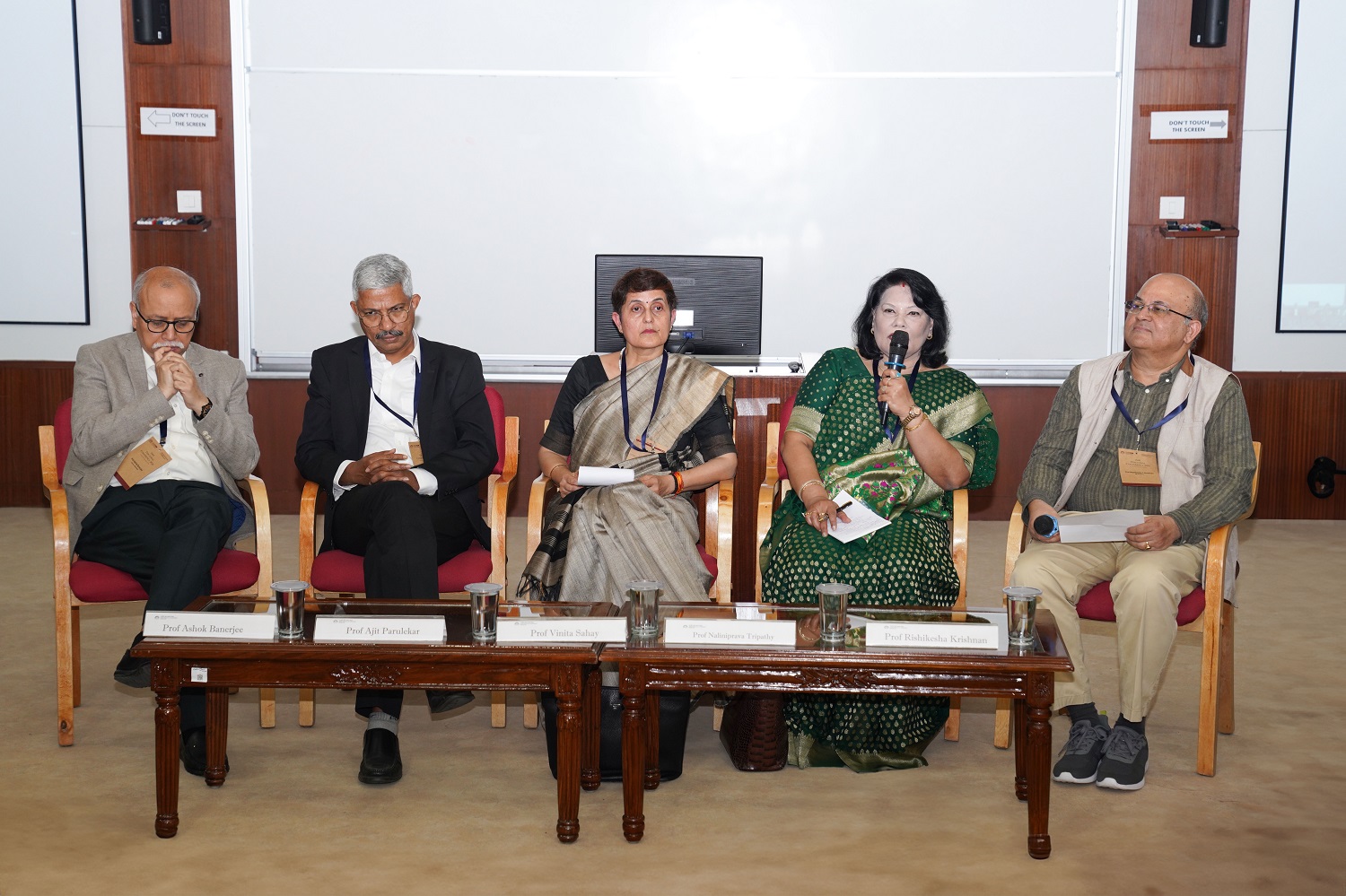(L-R): Panelists Prof. Ashok Banerjee, Director, IIM Udaipur; Prof. Ajit Parulekar, Director, Goa Institute of Management; Prof. Vinita Sahay, Director, IIM Bodh Gaya; and Prof. Naliniprava Tripathy, Director In-charge, IIM Shillong, with moderator Prof. Rishikesha T Krishnan, Professor In-charge, New Campus and faculty of the Strategy area, IIM Bangalore, during a panel discussion on ‘Navigating the Academic Job Market: Directors’ Insights’, at IMRDC 2026, on 9th January 2026.