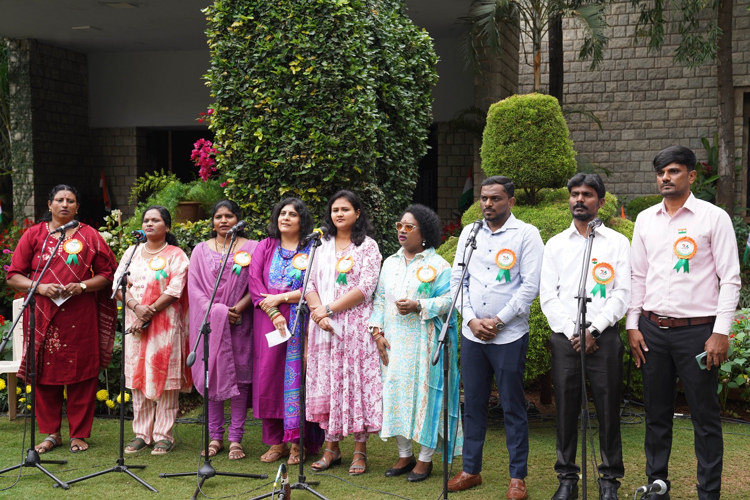 IIM Bangalore staff present a medley of soulful patriotic songs.