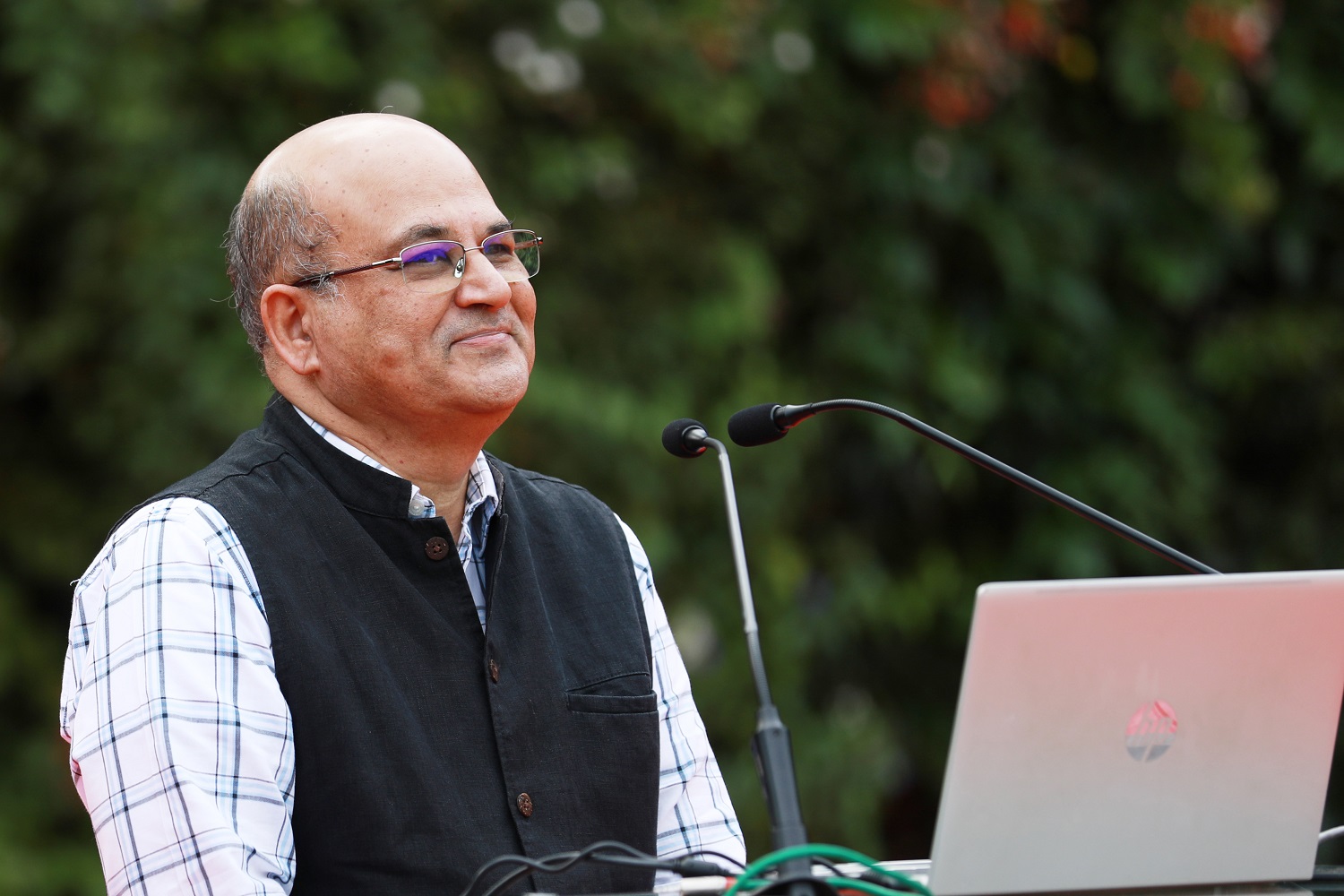 Prof. Rishikesha T Krishnan, Director, IIM Bangalore, in his welcome address, advises the new cohort to develop soft skills to make a difference to their careers. 