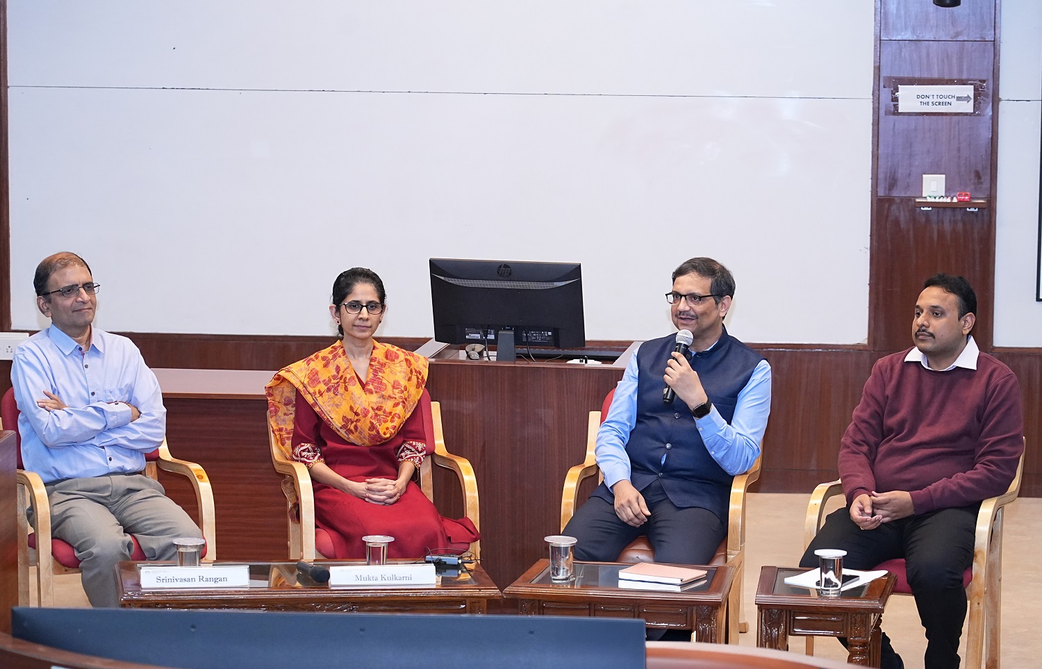 (L–R): Professor Srinivasan Rangan, Chairperson and faculty, Finance & Accounting area; Professor Mukta Kulkarni, Dean, Programmes and faculty of Organizational Behavior & Human Resources Management; Programme Director Professor Sushanta K. Mishra, Chairperson, Research & Publications, and faculty of Organizational Behavior & Human Resources Management, and Programme Director Professor Deepak Chandrashekar, Strategy area, at the Editors’ Round Table, organized as part of the Summer Research Methodology Workshop 2025 by the Office of Research & Publications at IIMB, on 24th May 2025.