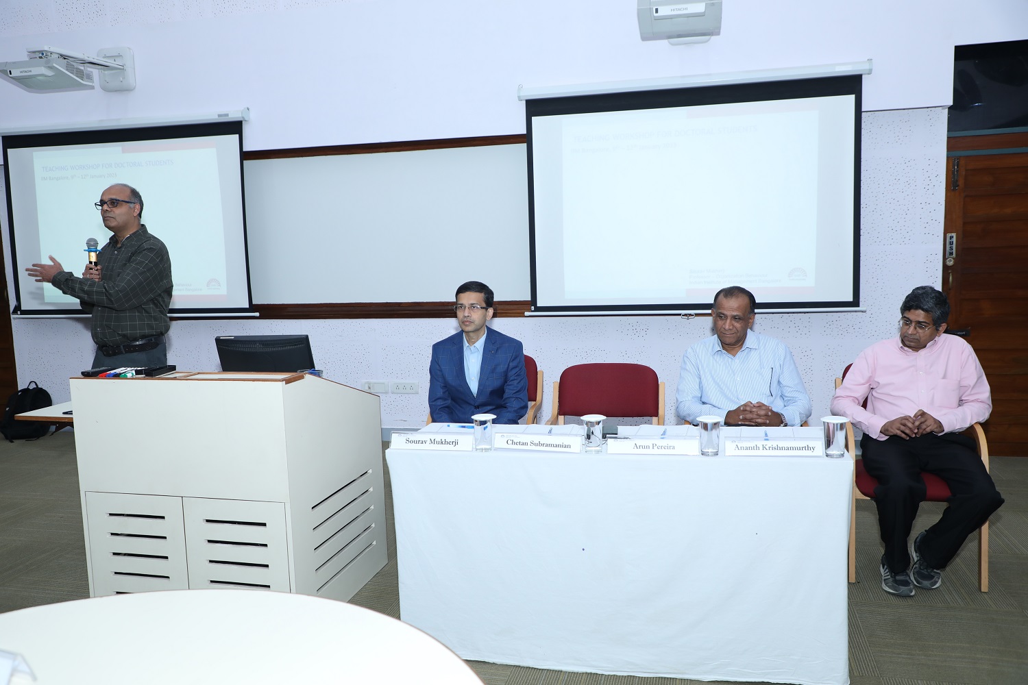 Prof. Chetan Subramanian, Dean Faculty and CTL Chairperson, inaugurates  the Consortium and welcomes the participants.