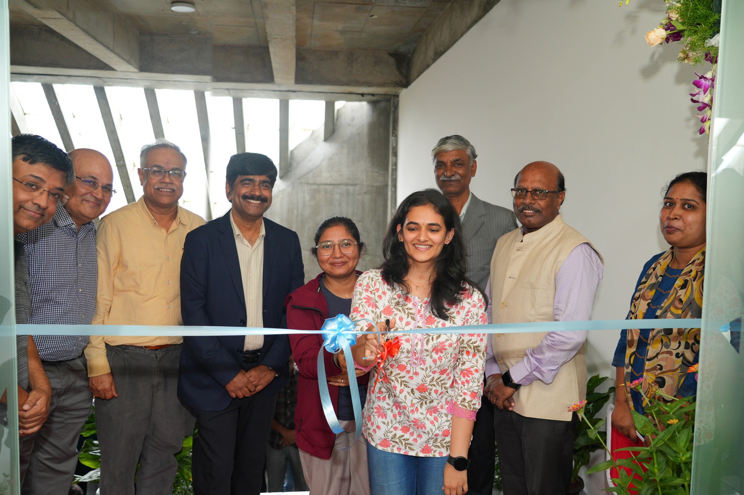 The PhD students, with faculty and staff members, inaugurated the new PhD Students’ Cubicle space with a ribbon-cutting ceremony at the IIMB Library.