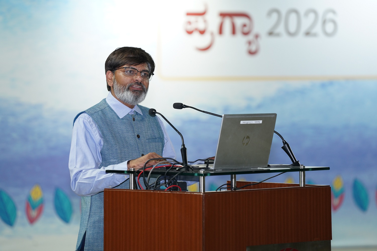 Prof. Apurva Sanaria of the Organizational Behavior & Human Resources Management area highlights the importance of remaining distinctly, thoughtfully human in a world that is getting increasingly automated.
