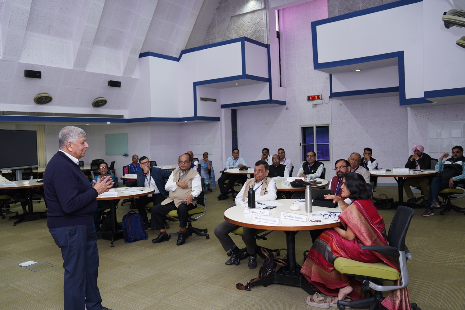 The talk on ‘Institution Building’ was delivered by Prof. Ashok Misra, past Director of IIT Bombay and one of India’s leading educators.