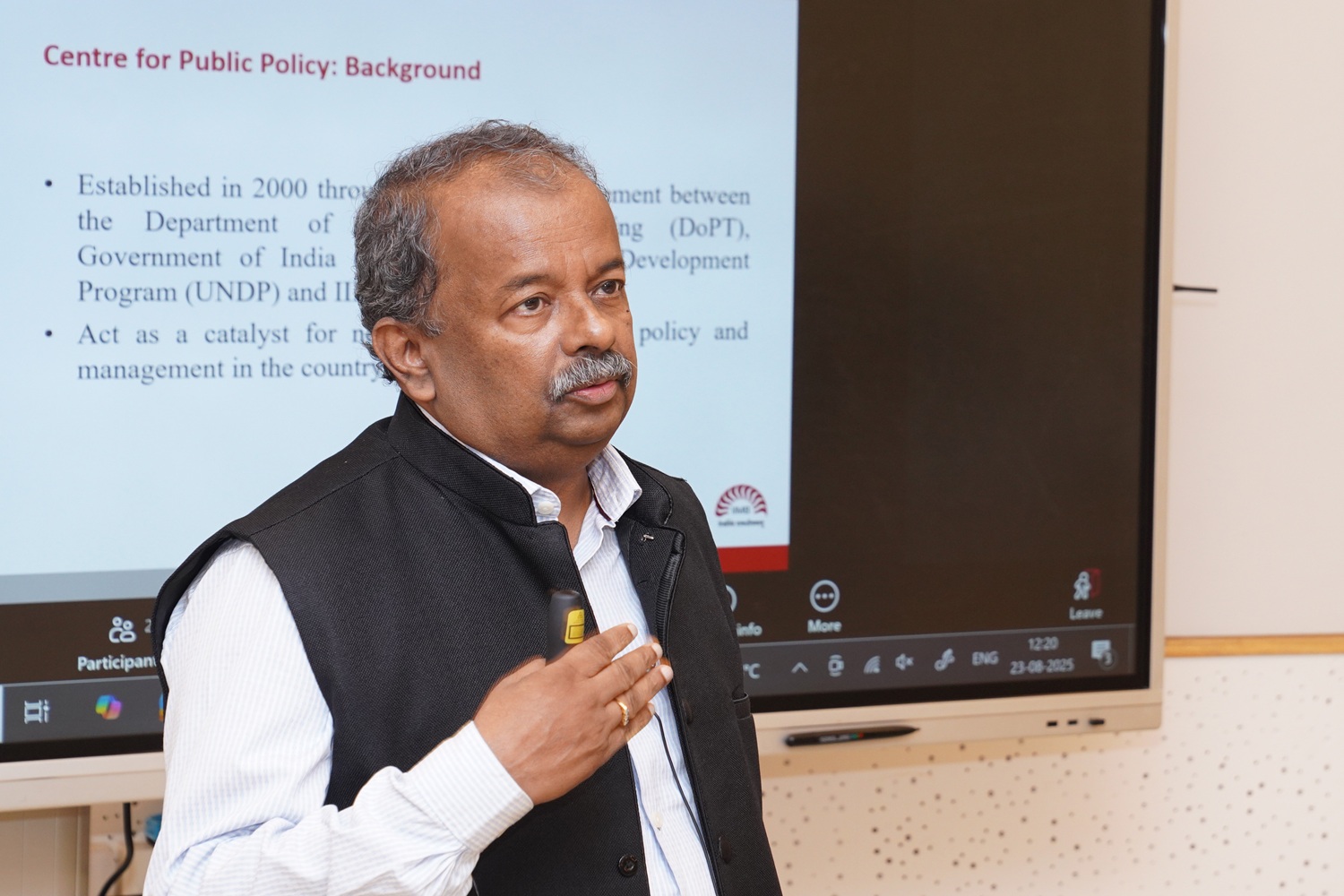 Prof. Gopal Naik, Chairperson, Centre for Public Policy (CPP), reflected on the policy context at IIMB with a presentation on the Centre for Public Policy.