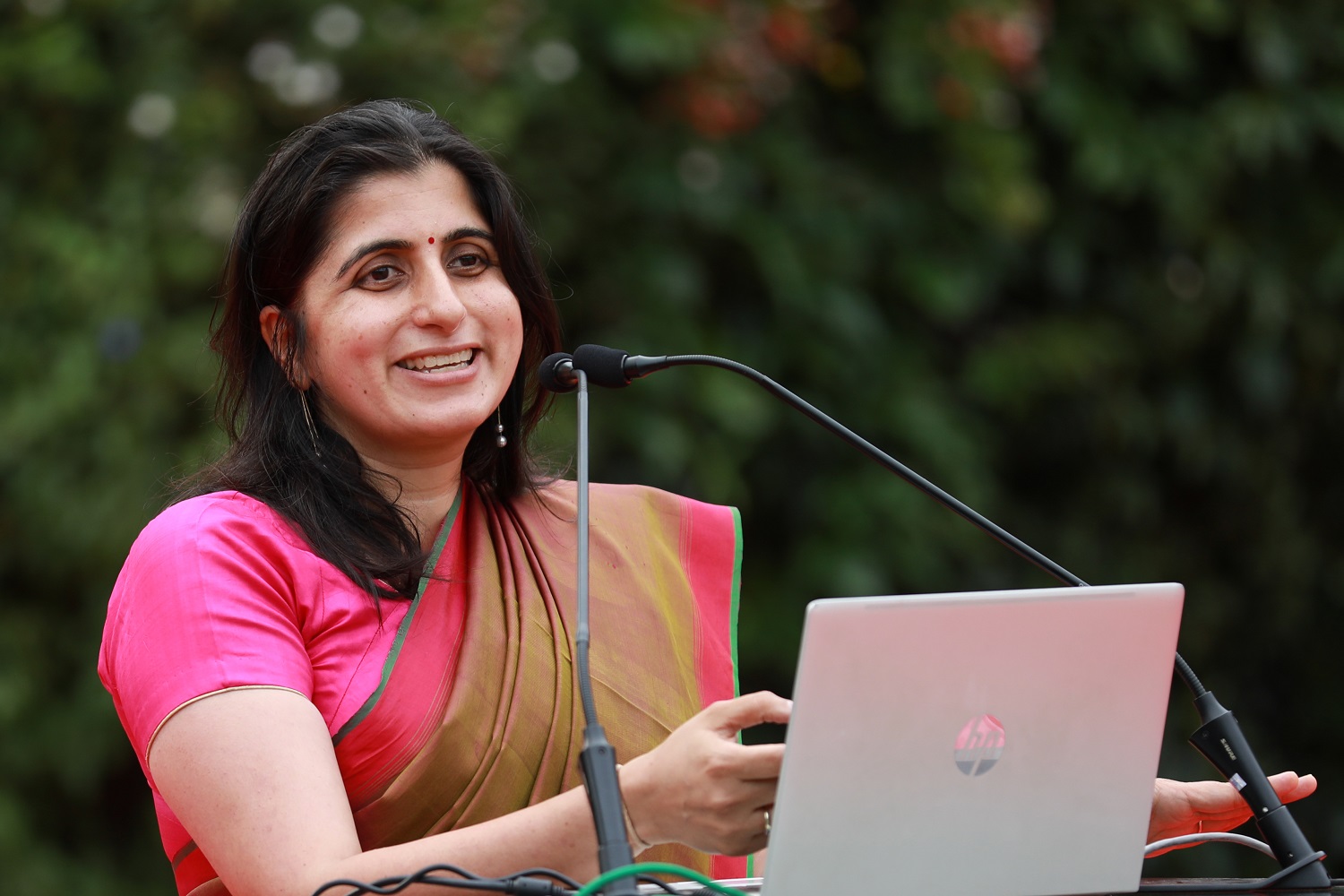 Prof. Manaswini Bhalla, Chairperson, Post Graduate Programme in Management and PGP in Business Analytics, and faculty of the Economics area of IIMB, welcomes the PGP and PGPBA batch of 2024-26 to IIM Bangalore, on 10 June 2024. 