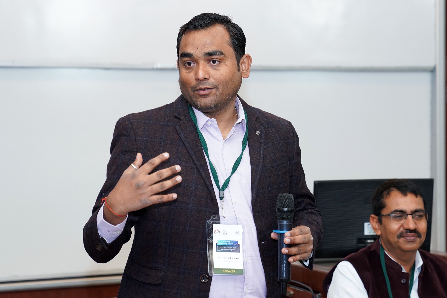 Prof. Mayank Kumar, Chairperson, Centre for Software and IT Management (CSITM), IIM Bangalore, delivering the opening remarks at the inauguration of the workshop ‘Scholarship in the AI Age’.