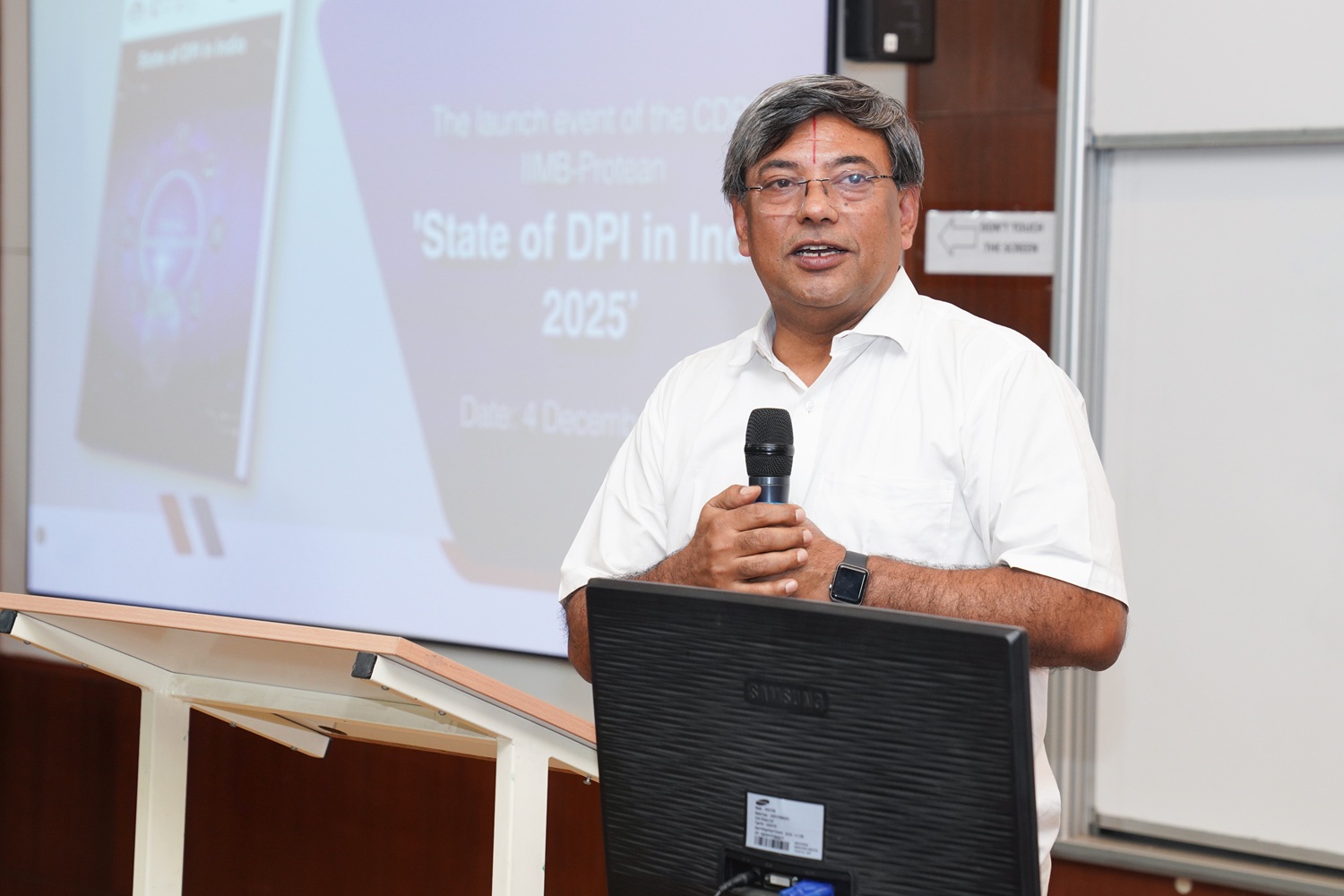 Prof. R Srinivasan, Chairperson, CDPG and lead author on the ‘State of DPI in India’ report, delivered the welcome address, discussing his leadership of the initiative.