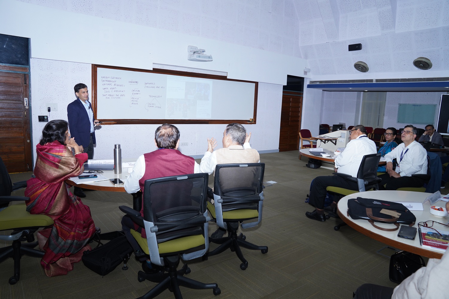 The talk on, ‘Sustainability Initiatives’ was delivered by Prof. Sourav Mukherji, Dean, Faculty and Alumni Relations & Development, and faculty of the Organizational Behavior & Human Resources Management area. 