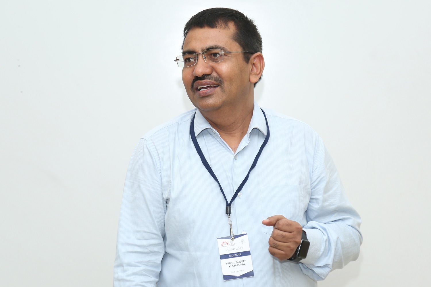 Prof. Sujeet Kumar Sharma, IIM Trichy & Secretary, AIS India introduced the facilitators.