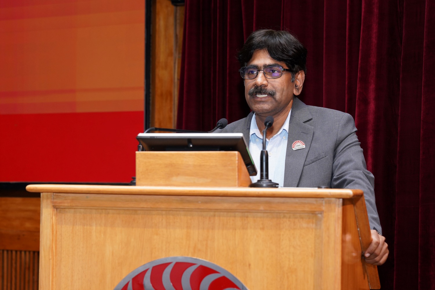 Prof. Dinesh Kumar, Director-in-charge, IIMB, set the tone for the event, with a reminder that the ideas born here shouldn't stay on campus, but go on to contribute to nation building.