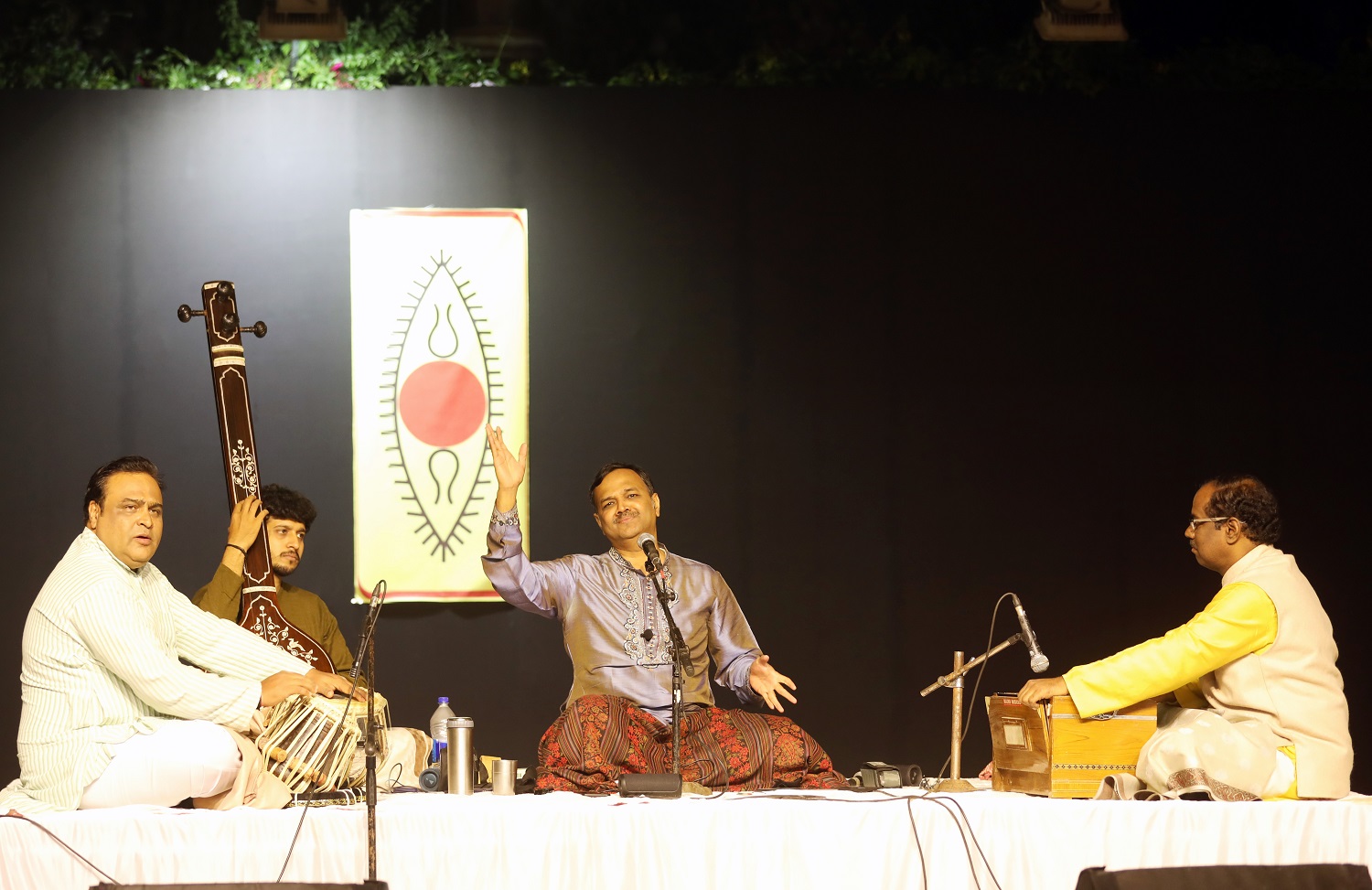 Hindustani vocalist Pt. Sanjeev Abhyankar at Yamini 2023.