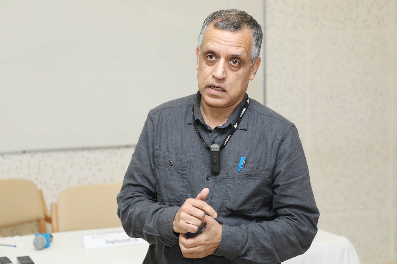 Professor Jishnu Hazra. faculty from the Production & Operations Management area and Chair, Research & Publications, IIMB, presented his paper on 'Hybrid Cloud Computing Investment Strategies' at the Research Week.