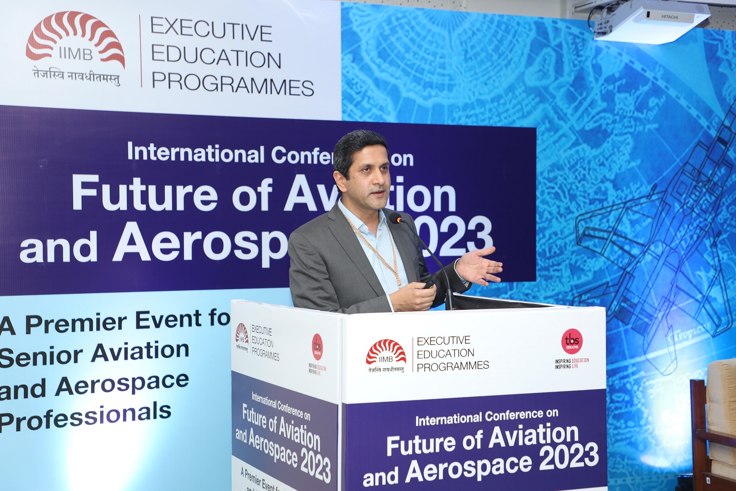 Mr. Savyasachi Srinivas, Executive Director, Collins Aerospace, delivers the inaugural address at the FOAA’23 conference.
