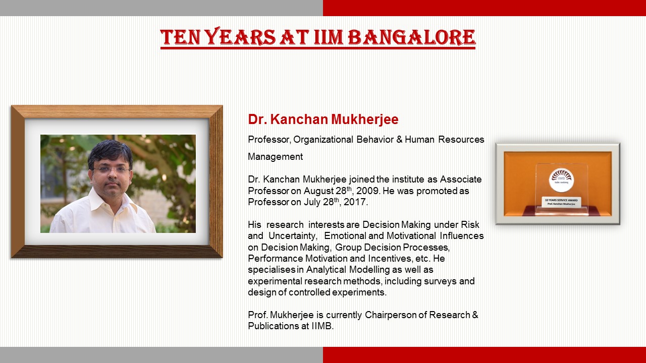 IIM Bangalore congratulates Faculty who are recipients of the Long-Service Awards 2020