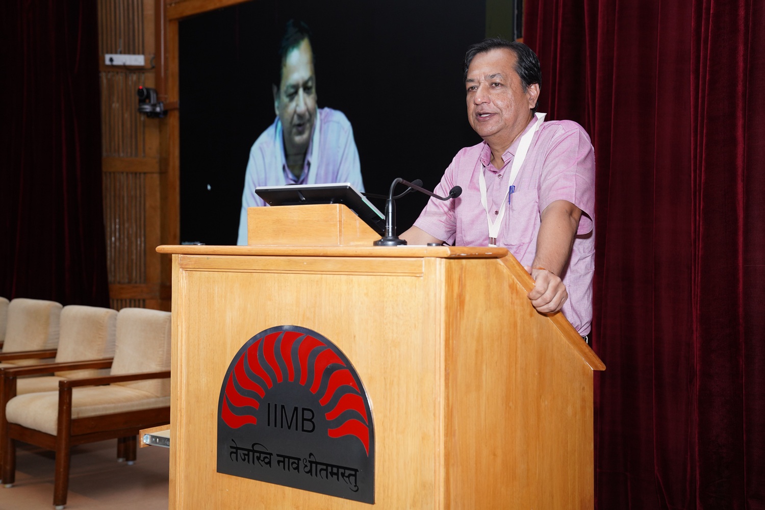 Dr. Subrata Rakshit, Retired Distinguished Scientist and Director General, Defence Research and Development Organisation, delivers the plenary talk on ‘Technology Driven Capacity Challenges to Public Policy Formulations – a Relook at Education, Identity, Privacy and Democracy’, during the inaugural session of the CPP Conference on Public Policy & Management, on 19 August 2025.