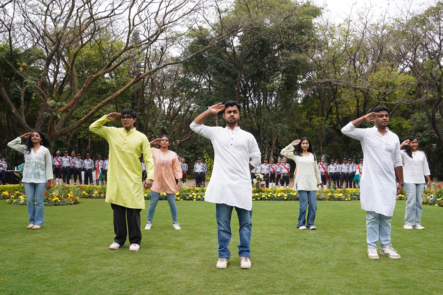 A creative and energetic dance performance based on patriotic Bollywood songs, by students of ‘Taal’, the dance club of IIMB.