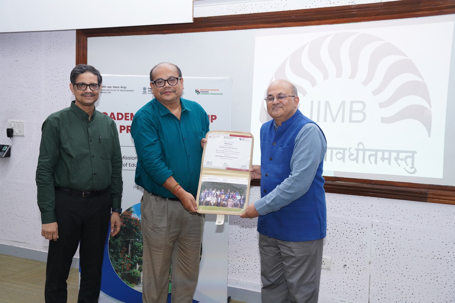 Snapshots of the Valedictory Ceremony.