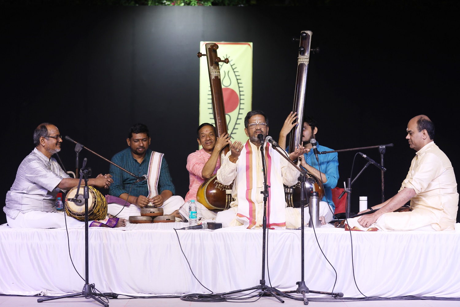 Carnatic vocalist Vid. Neyveli Santhanagopalan at Yamini 2023.